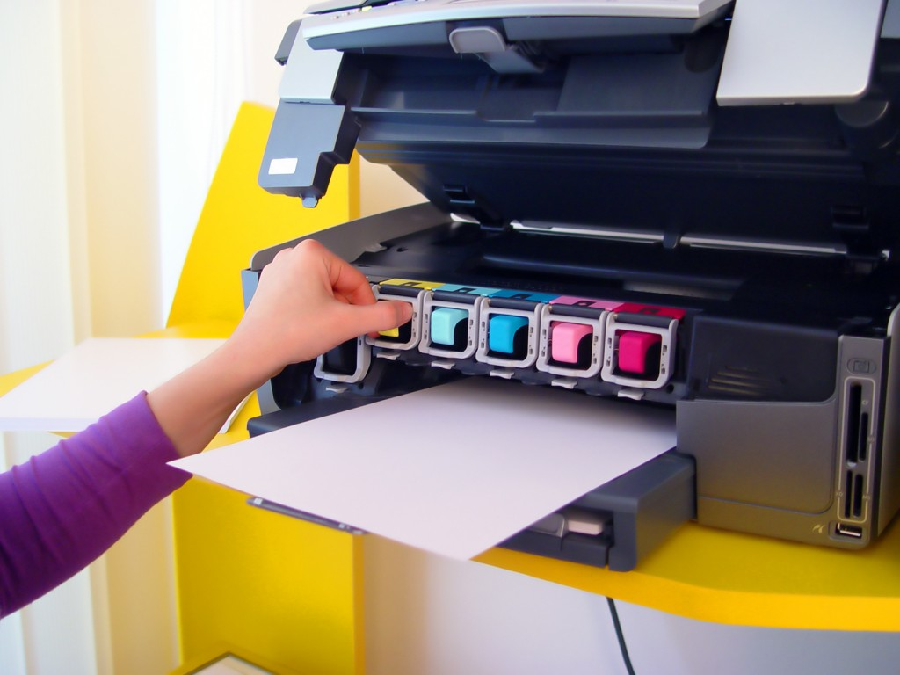 know-the-difference-between-single-color-and-tri-color-ink-cartridges